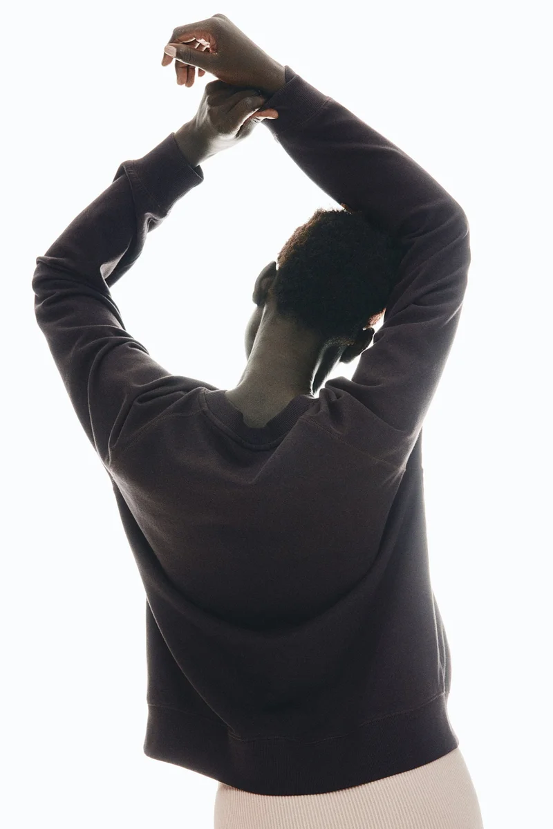 اتش اند ام سويت شيرت