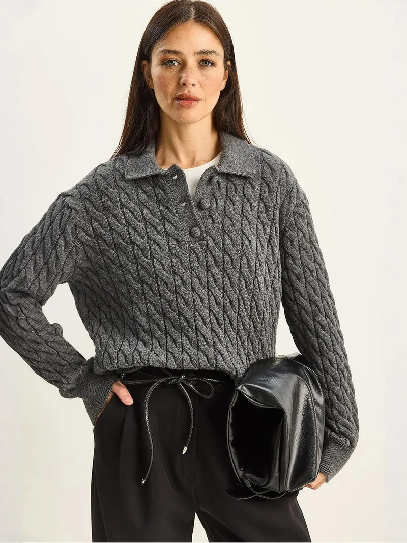 بيانكو لوتشي LUCCI Thick Braid Patterned Polo Neck Sweater