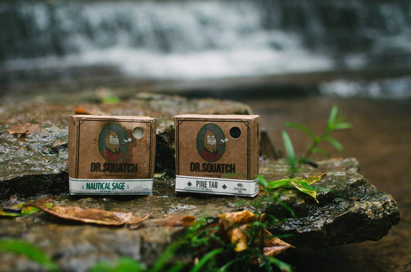 Dr. Squatch Pine Tar Soap 4-Pack Bundle â€“ Bar Soap for Men with Natural Woodsy Scent and Skin Exfoliating Scrub â€“ Handmade with Pine, Coconut, Olive Organic Oils in USA (4 Bar Set) - Image 5