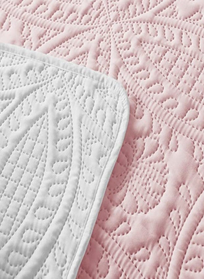 Boryard 3-Piece Queen Quilt Set, Lightweight Soft Reversible Full Size Quilt Bedspread Coverlet (90x90 inches) with 2 Pillow Shams (20x26 inches), Pink and White - Image 5