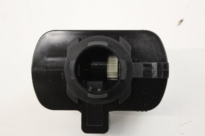Chrysler Evaporative System Leak Detector 52855827AB - Image 2