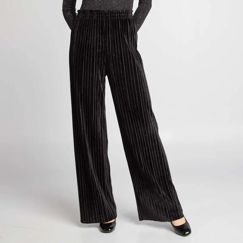 Kiabi  Wide-Leg Pleated Velvet Trousers Black for Women | Best Price UAE