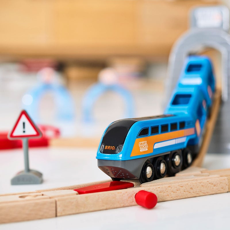 BRIO 33972 Smart Tech Sound Action Tunnel Travel Set  Interactive Toy Train Set for Kids  Age 3  Exciting Sound Effects  Compatible with Other BRIO Sets  FSC  MESH Accredited - Image 3
