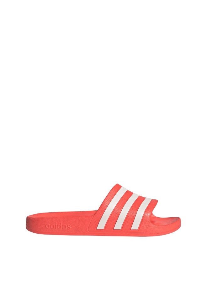 اديداس أديليت أكوا صنادل/شباشب رياضية حمراء 4 - Image 2