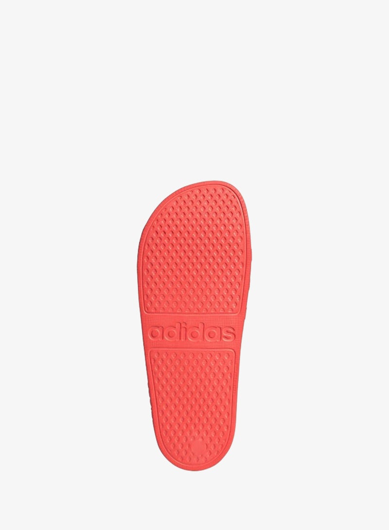 اديداس أديليت أكوا صنادل/شباشب رياضية حمراء 4 - Image 4