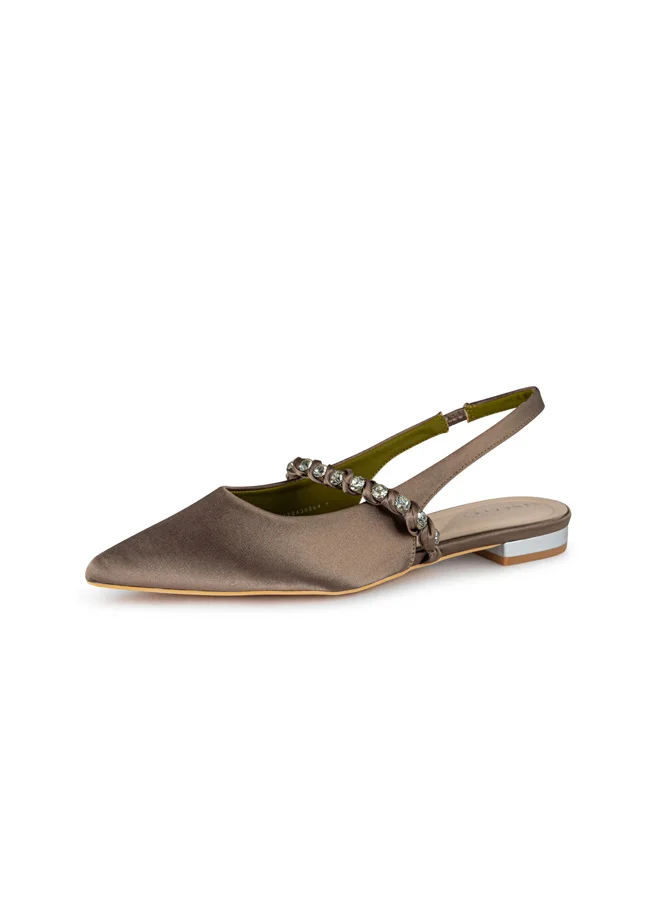 فينتشي صنادل نسائية بحزام كاحل مدبب بكعب منخفض