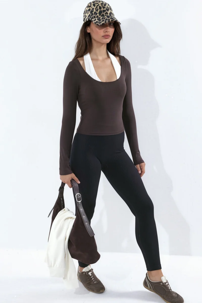 Hiccup Halter Neck Padded Knit Sports Top