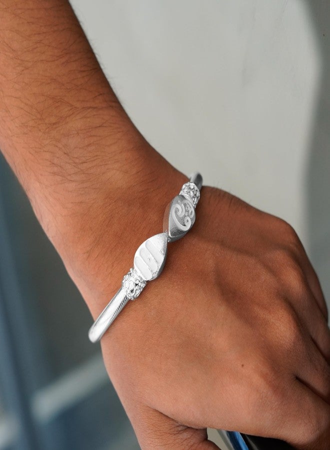 Japam Premium Vel Murugan Kada | Traditional Kada Bracelet | Spiritual Protection Kada Inspired by Lord Murugan’s Sacred Vel | Traditional Design - Image 2