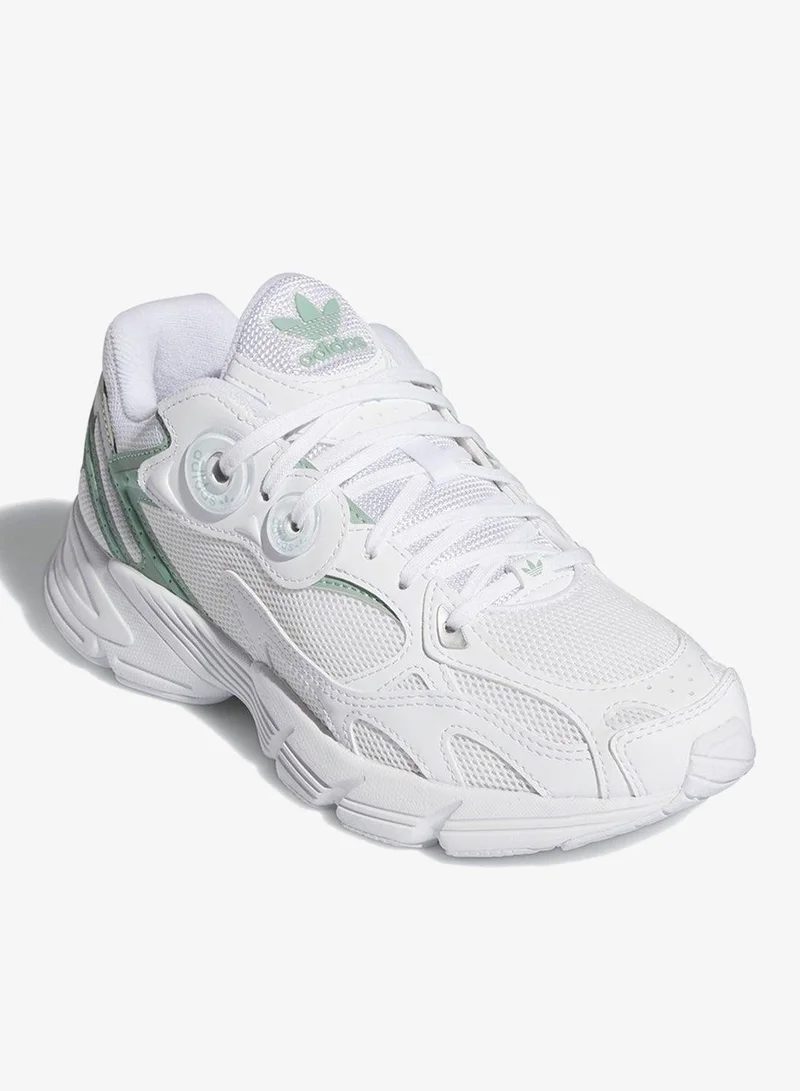 adidas Originals FTWWHT/HAZGRN/SILVMT Astir W White Originals Shoes  | Best Price UAE