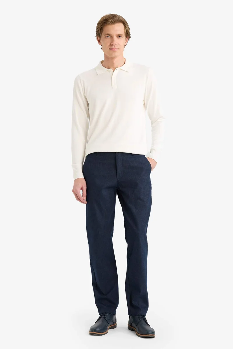 ديفاكتو Regular Fit Trousers