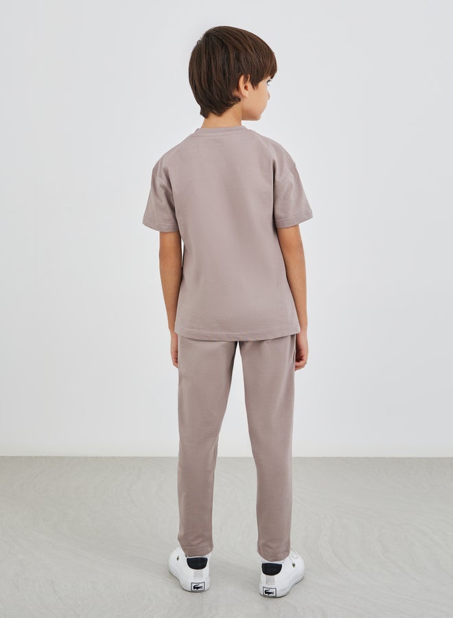 Styli Slogan Print Short Sleeve T-Shirt and Joggers Set - Image 4