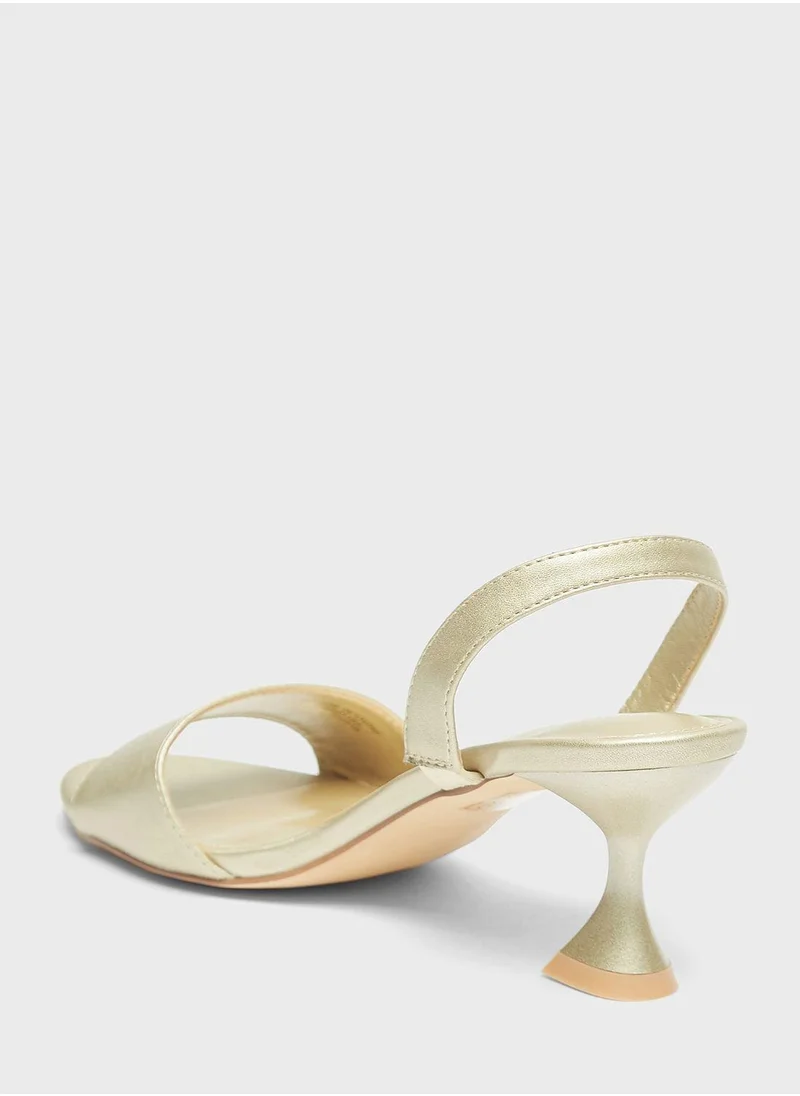 شو اكسبرس Open Toe Sandals