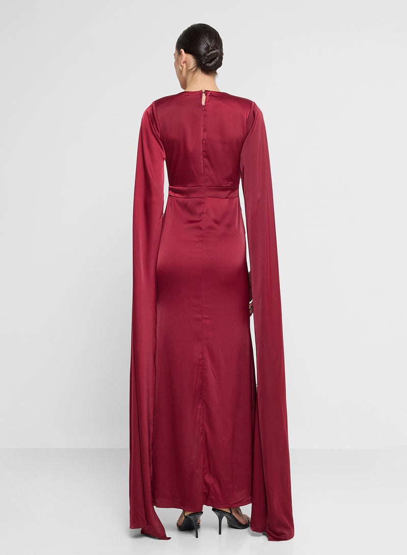 FYOR Dramatic Burgundy Maxi Dress with Extra-Long Flowing Sleeves - Image 2