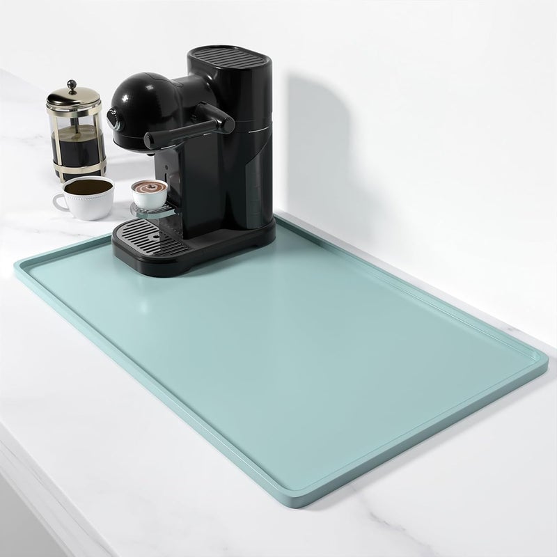 Rnivvi حصيرة قهوة من السيليكون من ، مقاس 12" x 19"، مقاومة للماء وذات حافة مرتفعة، مناسبة لملحقات محطة آلة الإسبريسو، وسادة لتزيين البار، لون أخضر داكن - Image 1