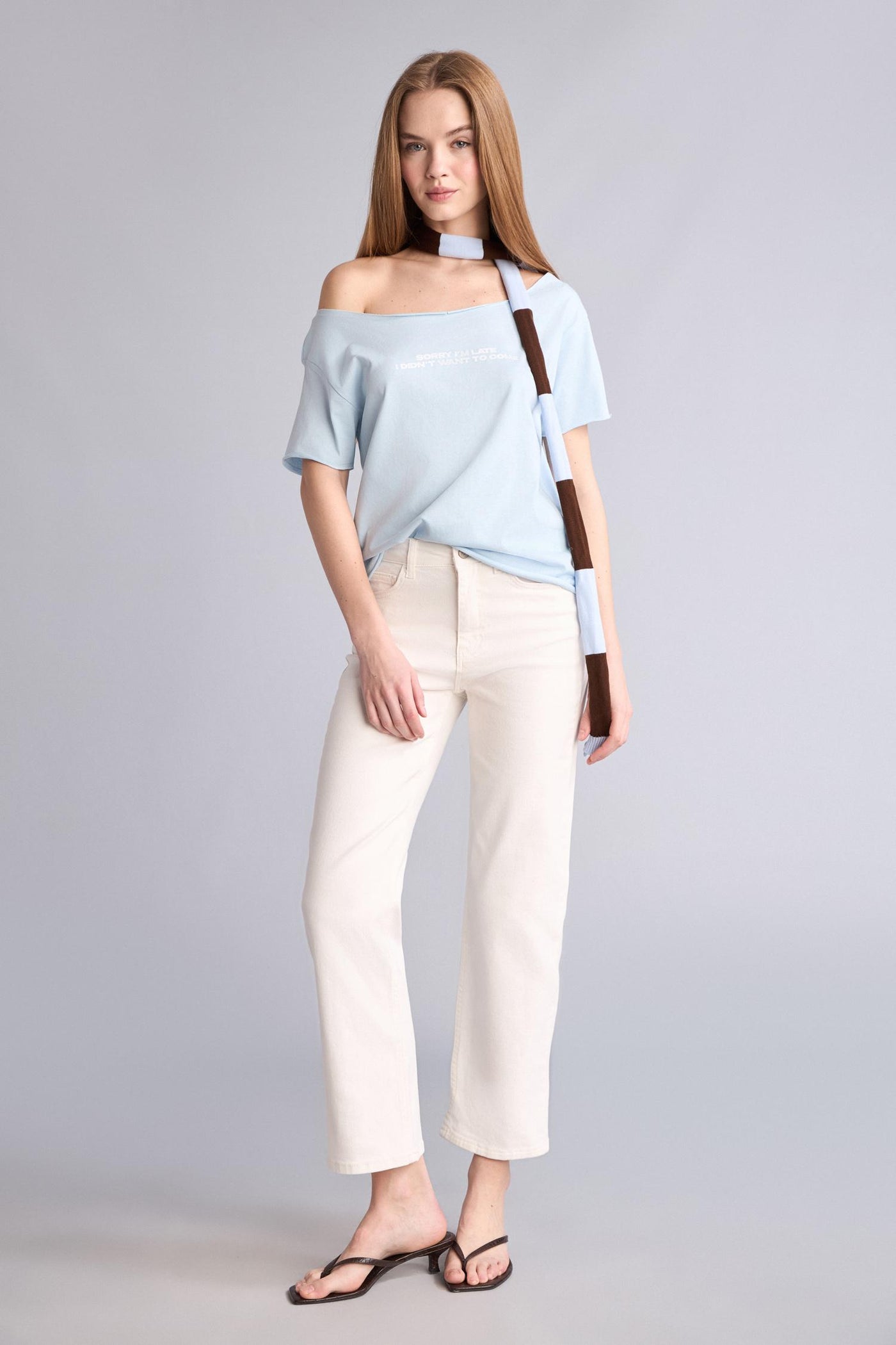 White Woman Comfort Straight Normal Waist Ankle Length Jeans Casual