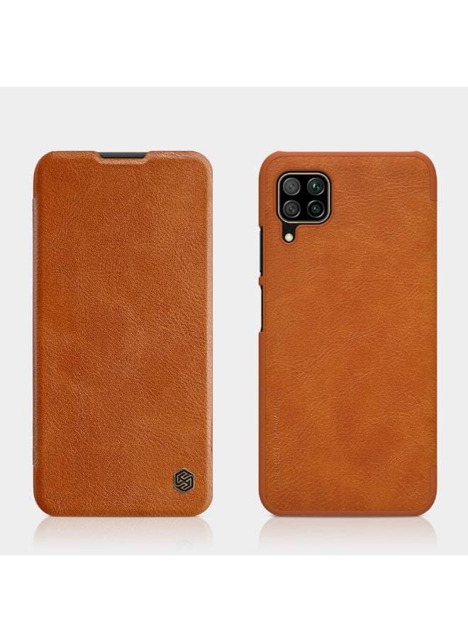 Nillkin جراب جلدي قابل للطي من سلسلة Qin لهاتف Huawei P40 Lite / Nova 7i / Nova 6 SE - بني  - Image 4