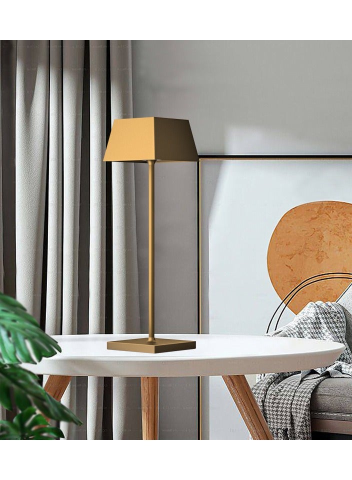 KUYING Fashionable And Creative Bedroom bedside Lamp  - Image 2