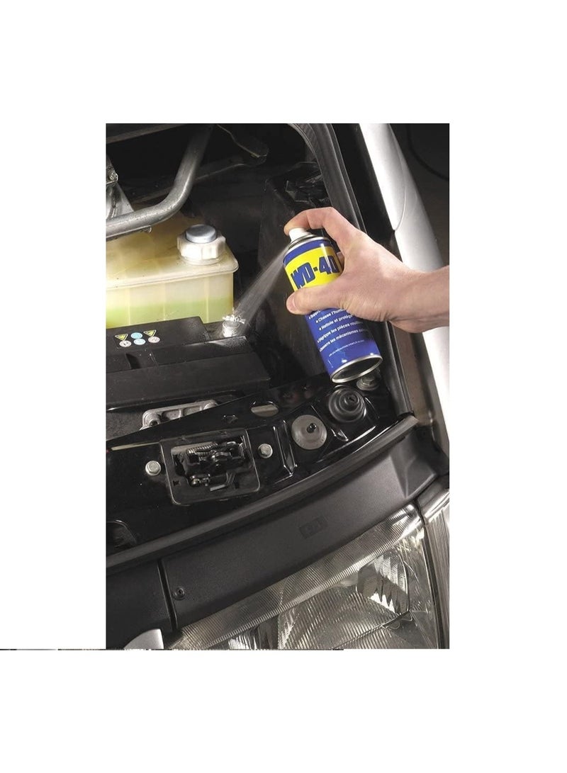 WD-40 Multi-Use Lubricant Oil Spray Displace Moisture Rust Remover Protect Machines From Rustiness And Corrosion Eliminates Squeaks Creaks 330ml - Image 2