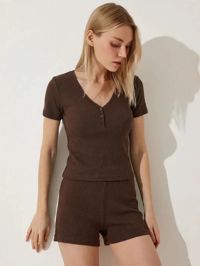 السعادة في إسطنبول ISTANBUL V-neck Buttoned Pajama Set