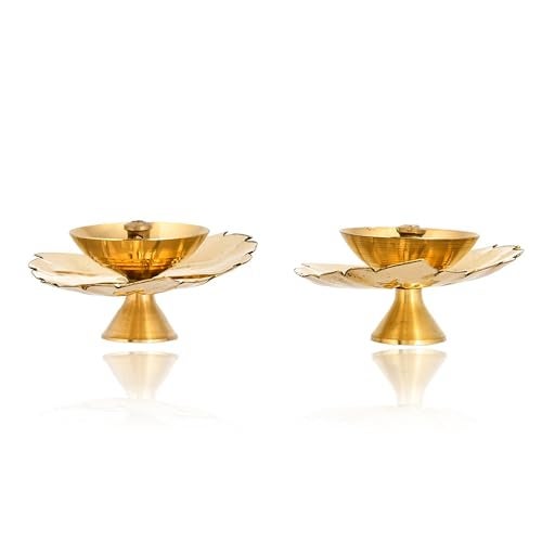 Craftvatika Leaf Brass Diya Set of 8 for Home Office Puja Decor - Leaf Shaped Brass Diya for Home Diwali Decoration Gift Items - Image 4