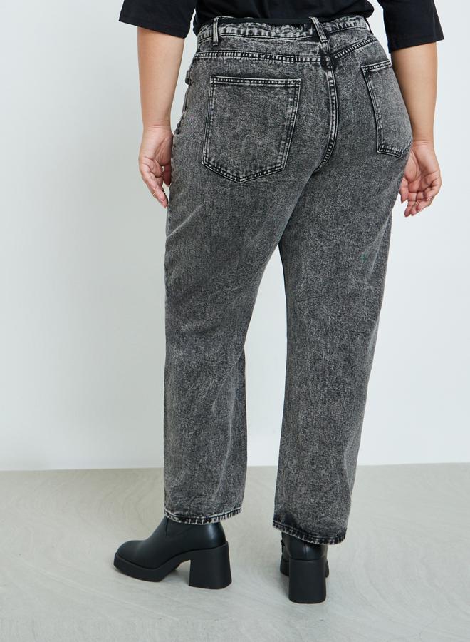 Styli Plus Size Grey Barrel Leg Jeans - Image 4