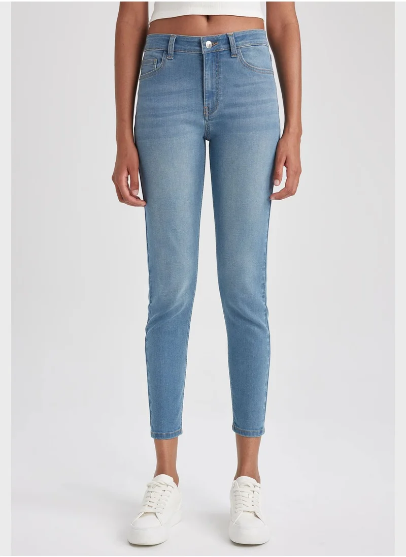 DeFacto Mid Rise Skinny Jeans