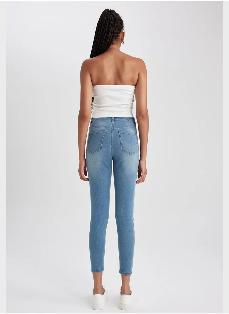 DeFacto Mid Rise Skinny Jeans