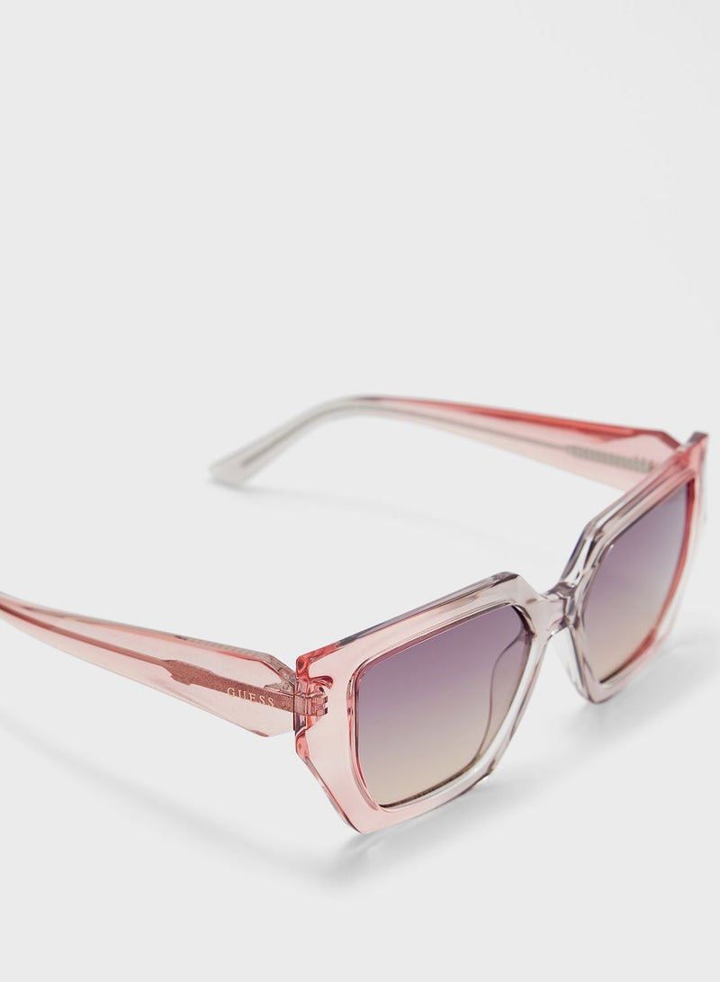 GUESS Oversized Sunglasses - Image 3