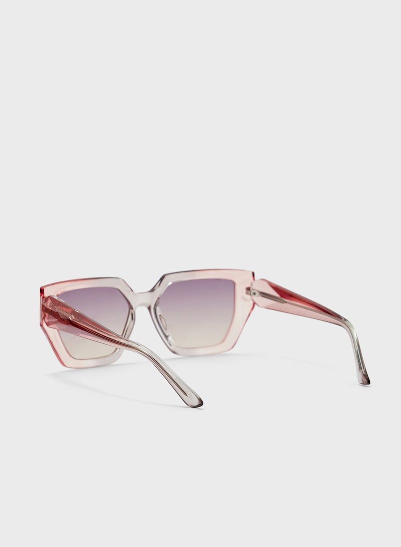 GUESS Oversized Sunglasses - Image 2
