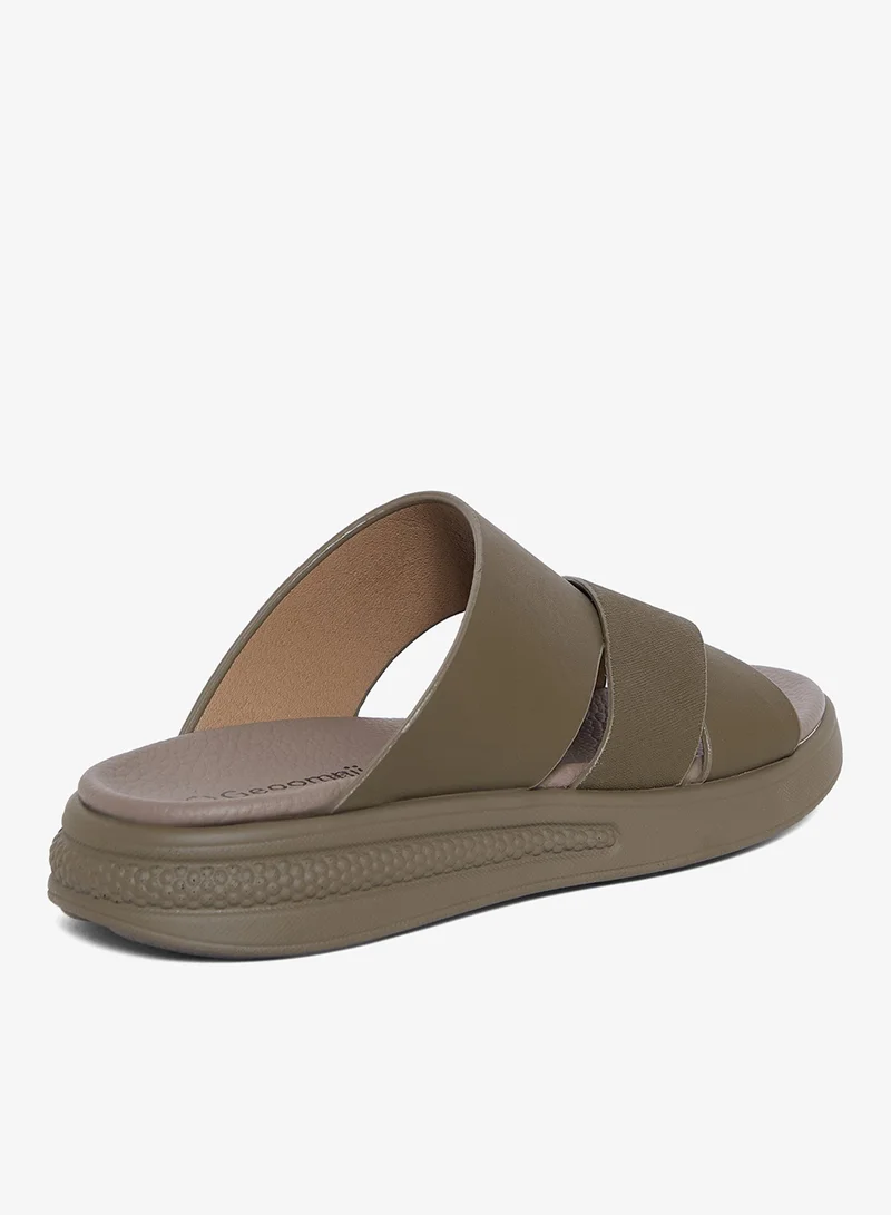 Geoomnii Green Comfort Arabic Sandals for Men – Classic Slip-On Open Toe Sandals with Cushioned Footbed for Daily Wear for Men | Best Price UAE
