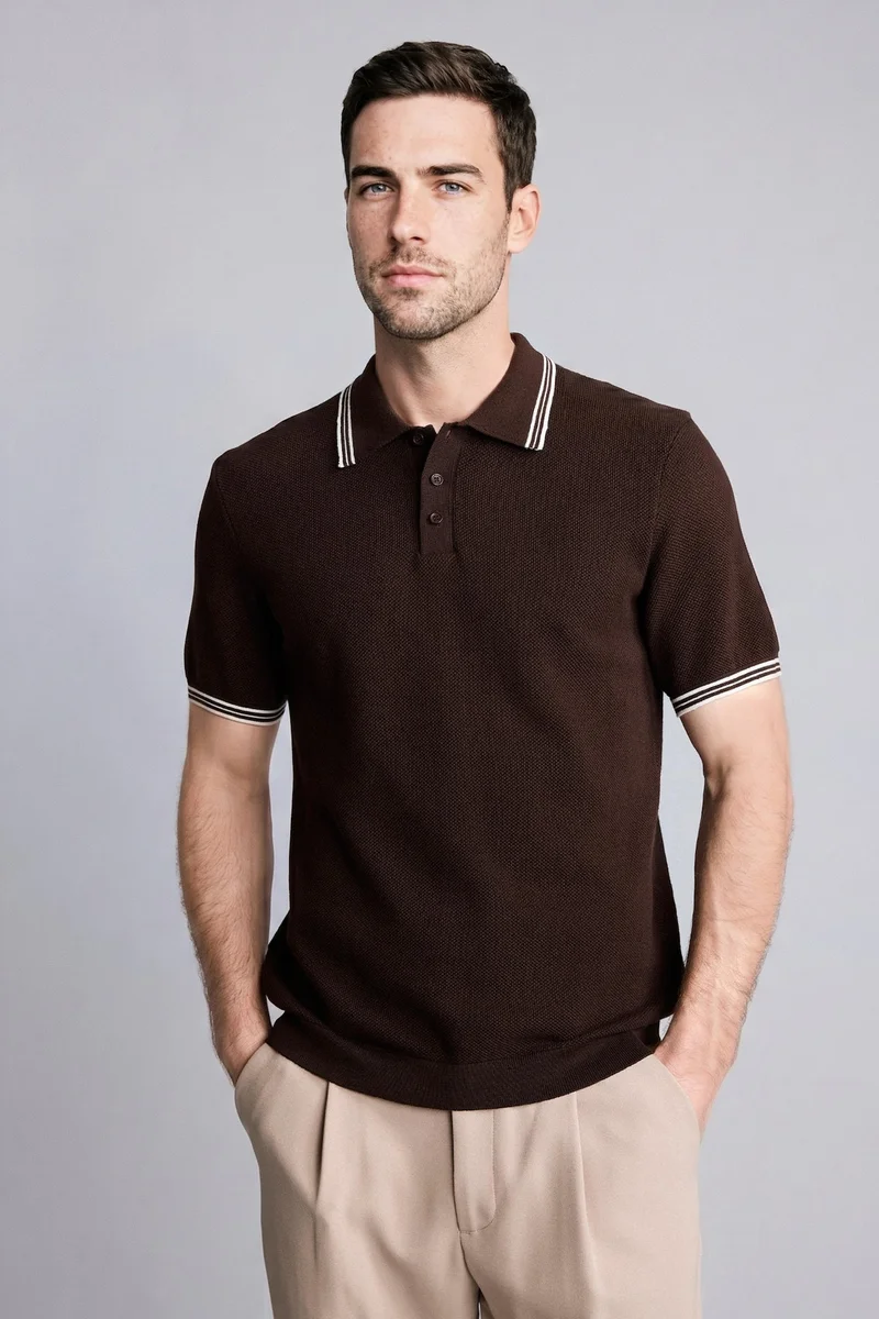 ديفاكتو Standard Fit Polo Collar Short Sleeve Polo T-Shirt