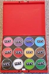 Diamond Fx Professional (12) 32g Face Paint with Protective Case - Image 1