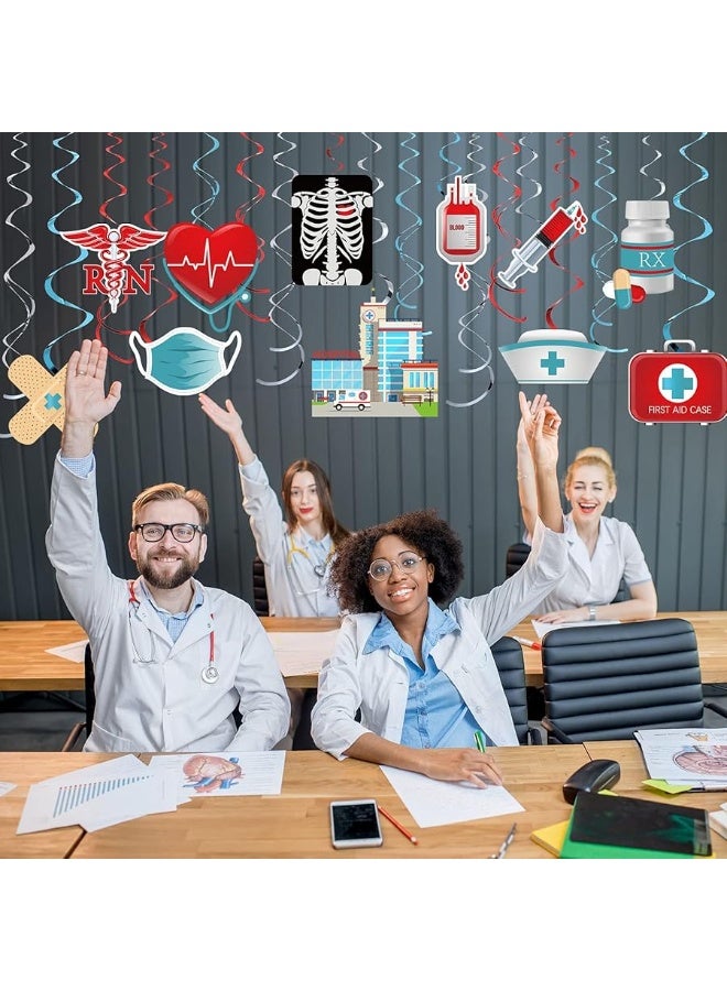 Sumind 30 قطعة زينة حفلة الممرضات زينة أسبوع تخرج الممرضات زينة سلكية معلقة من الفويل الأحمر والأزرق لحفلة ذات طابع طبي للممرضين - Image 2