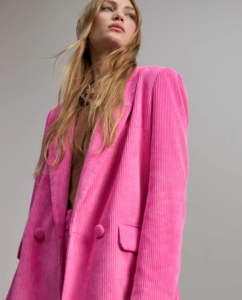 لولا كساديمونت جاكيت من المخمل بتصميم فضفاض