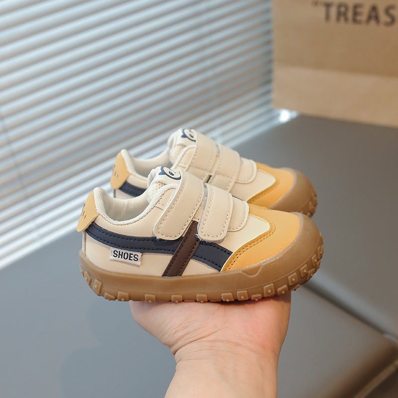 Girls'' Fashion Sneakers 2026 Wholesale Kids'' Soft-Soled Velcro Casual Shoes Baby Running Shoes - Image 1