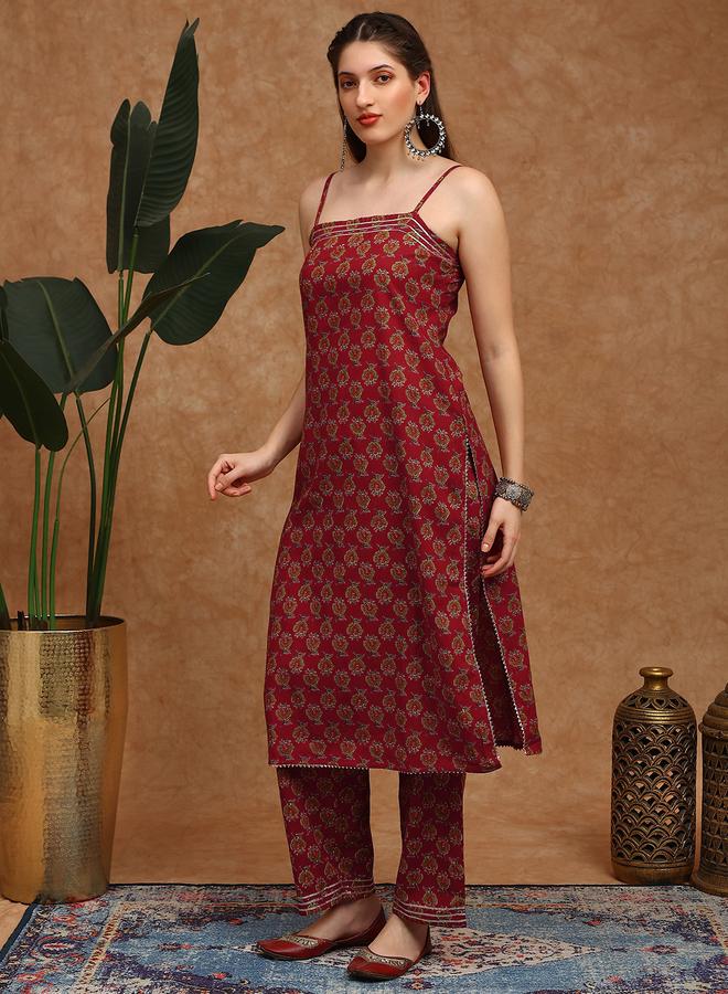 جلو باص مجموعة من كورتا مارون بياقة مربعة ونقشة زهور وبنطال واسع - Image 2