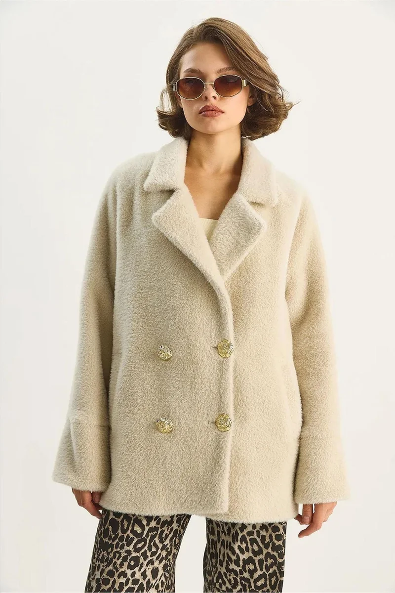 Bianco Lucci LUCCI Oversized Textured Plush Jacket
