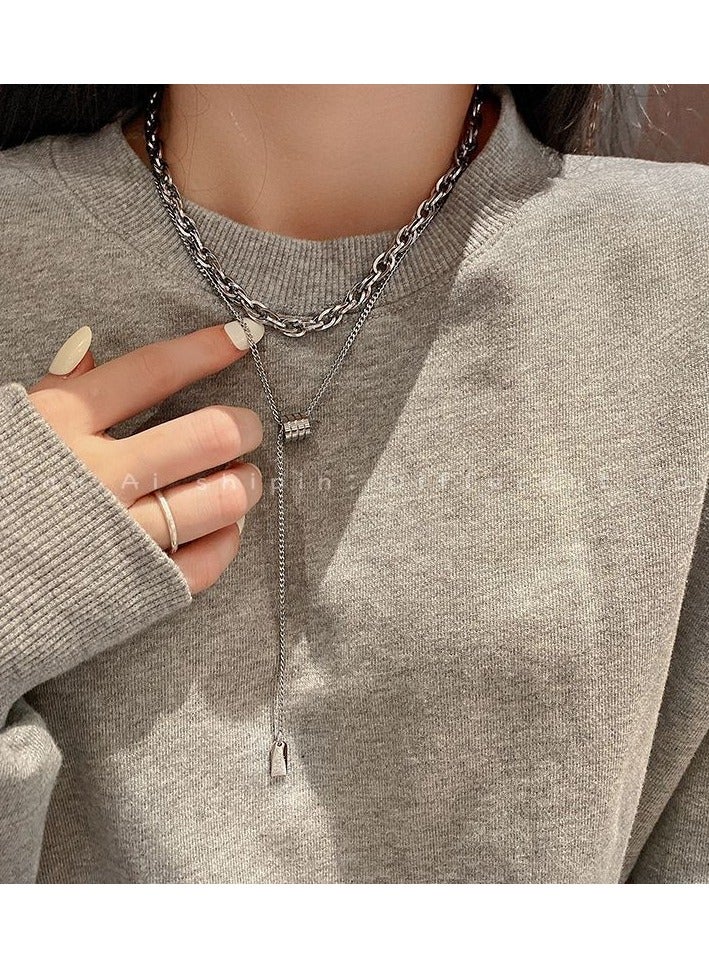 Fashionable Double-layer Small Waist Titanium Steel Necklace With Niche Design High-end Feeling Layered Hoodie Collarbone Chain Light Luxury Necklace For Women - Image 4