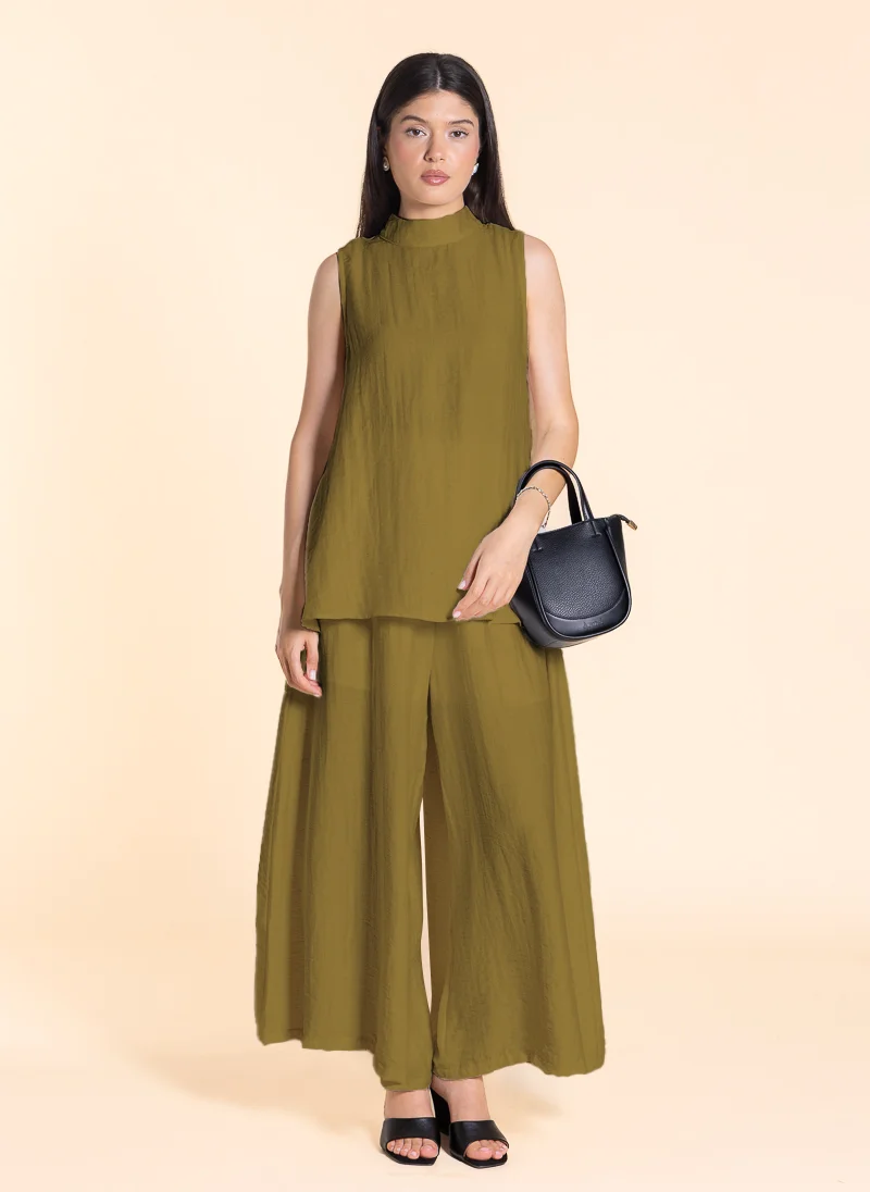 SHAPES LIGHTWEIGHT DETAILED TOP SET