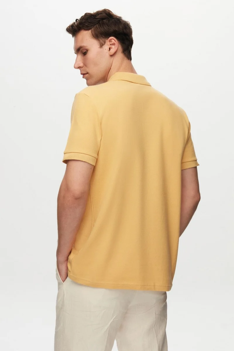 دي أس دامات Regular Fit Light Yellow Pique Textured 100% Cotton Non-Curl Polo Collar Embroidered T-Shirt 6HC14ORT51000