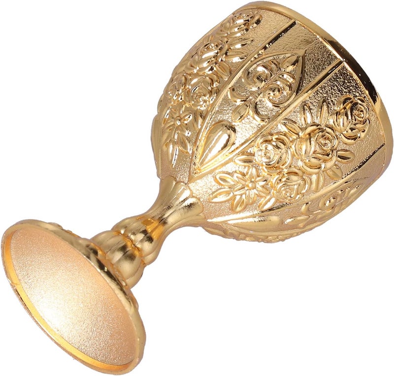 كأس رائع بزخارف معدنية ذهبية عتيقة الطراز، مناسب للديكور أثناء السفر أو للتجميع المنزلي، عبوة تحتوي على كأسين بسعة 30 مل للنبيذ والشاي (لون ذهبي). - Image 5