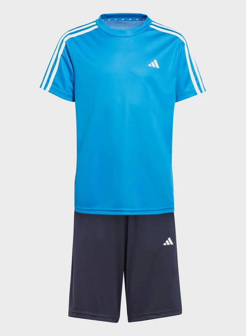 adidas طقم تدريب ايروريدي اساسي بقصة عادية و3 خطوط