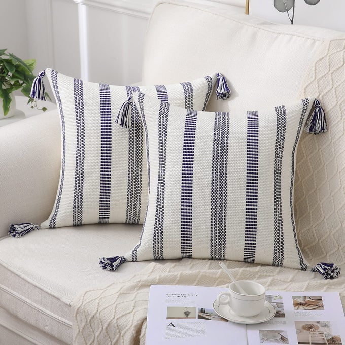 SPRING BOHO OUTDOOR THROW PILLOW COVERS SET OF 2 DECORATIVE WOVEN STRIPED PILLOW COVERS WITH TASSELS FOR COUCH BED SOFA 18X18 INCH NAVY BLUE AND CREAM WHITE
