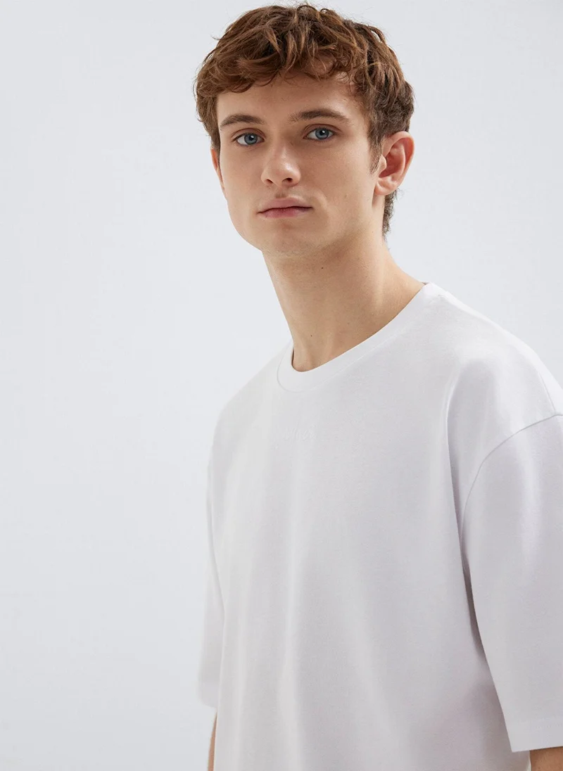 Mavi Embroidered Crew Neck T-Shirt