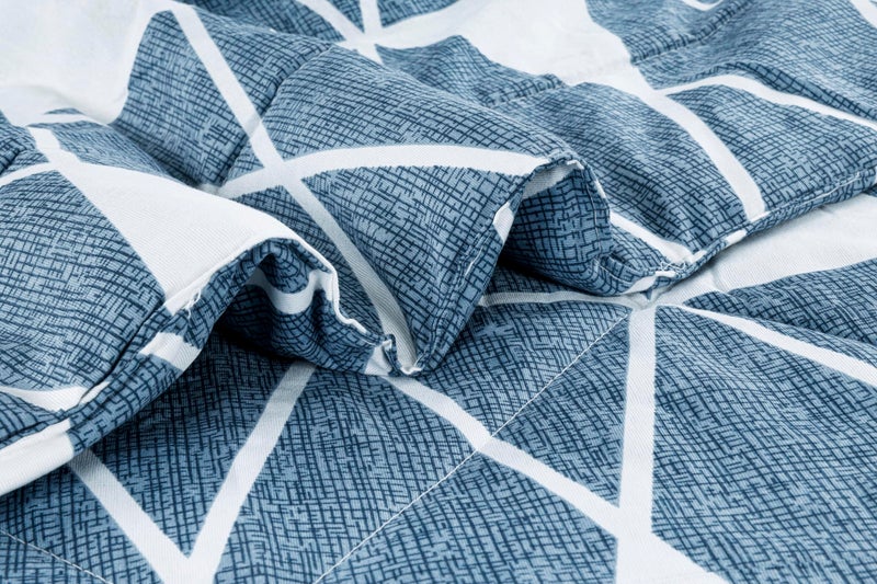 CHANDRAVATI 240 GSM Microfiber Reversible AC Comforter/Quilt/Duvets/Summer Blanket for Double Bed King Size [230x250 cm] (Blue-White Triangle) - Image 2