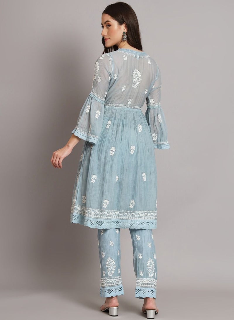 الايا مطرزة يدويا شيكانكاري بنطلون كورتا من شانديري قطن بنمط فرو- AL3661KS  - Image 2