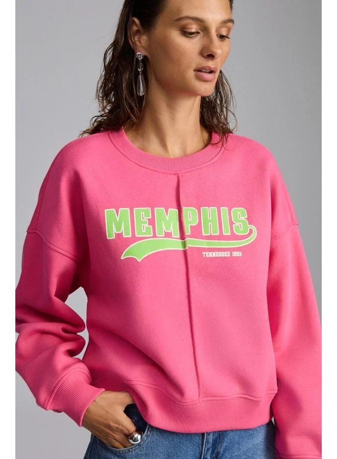 Grimelange Daleska Women's City-Themed Print Detailed Soft Organic Cotton Sherpa Regular Pink Sweatshirt.