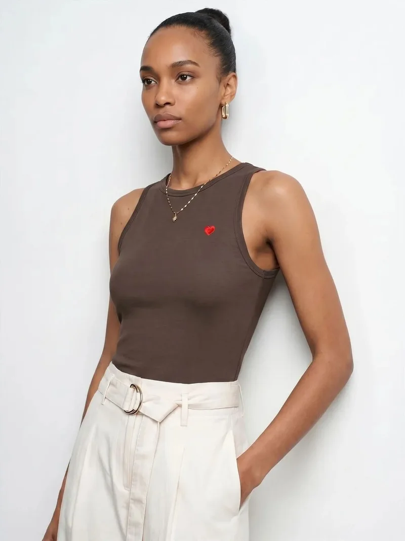ديلفين DILVIN Embroidered Sleeveless Slim-Fit Jersey Blouse
