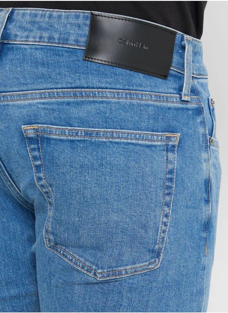 CALVIN KLEIN Essential Slim Fit Jeans