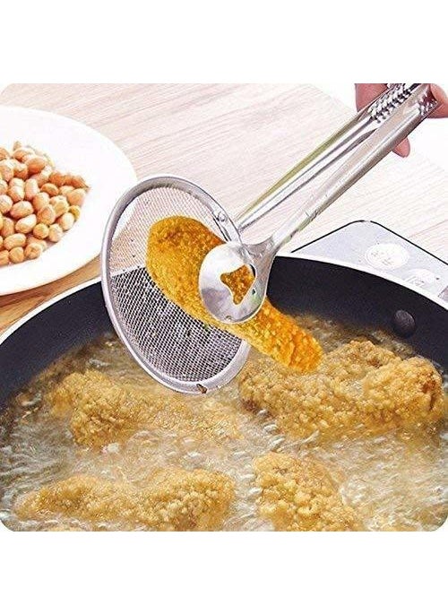 YKXIMS SK Trades 2 in 1 Fry Tool Filter Spoon Strainer with ClipOil Frying BBQ Filter Stainless Steel Mesh Strainer Kitchen Tool Collapsible Strainer Steel Pack of 1  - Image 1